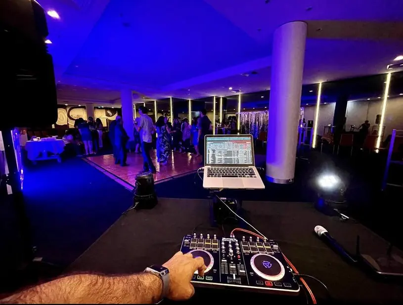 DJ-pult til firmafest